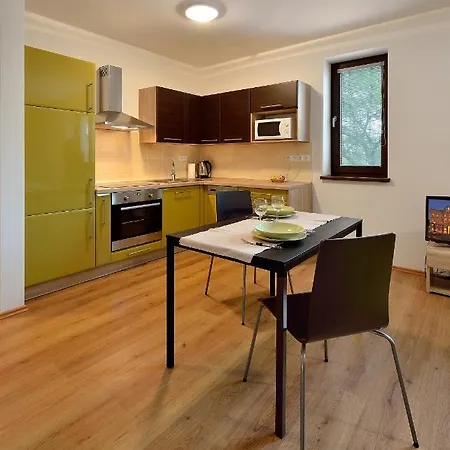 Short By Ambiente Hotell Bratislava