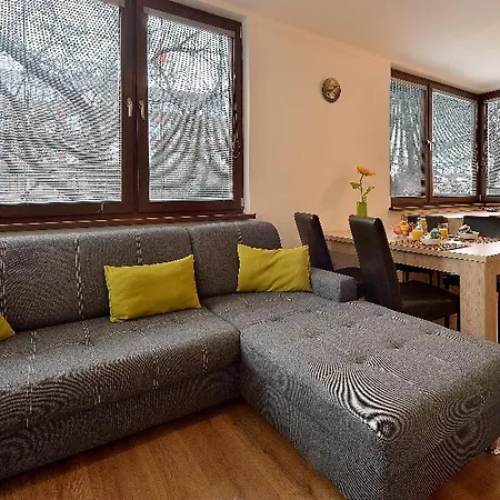 Short By Ambiente Hotell Bratislava