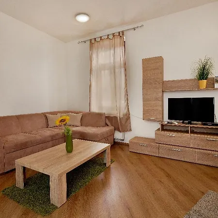 Short By Ambiente Hotell Bratislava